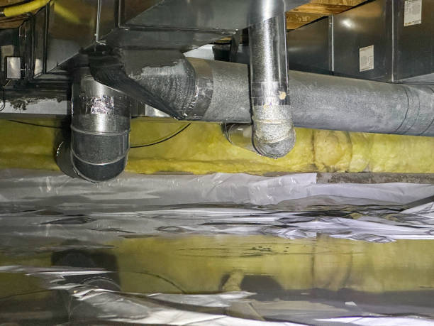 Water damage restoration experts in Wellman, IA